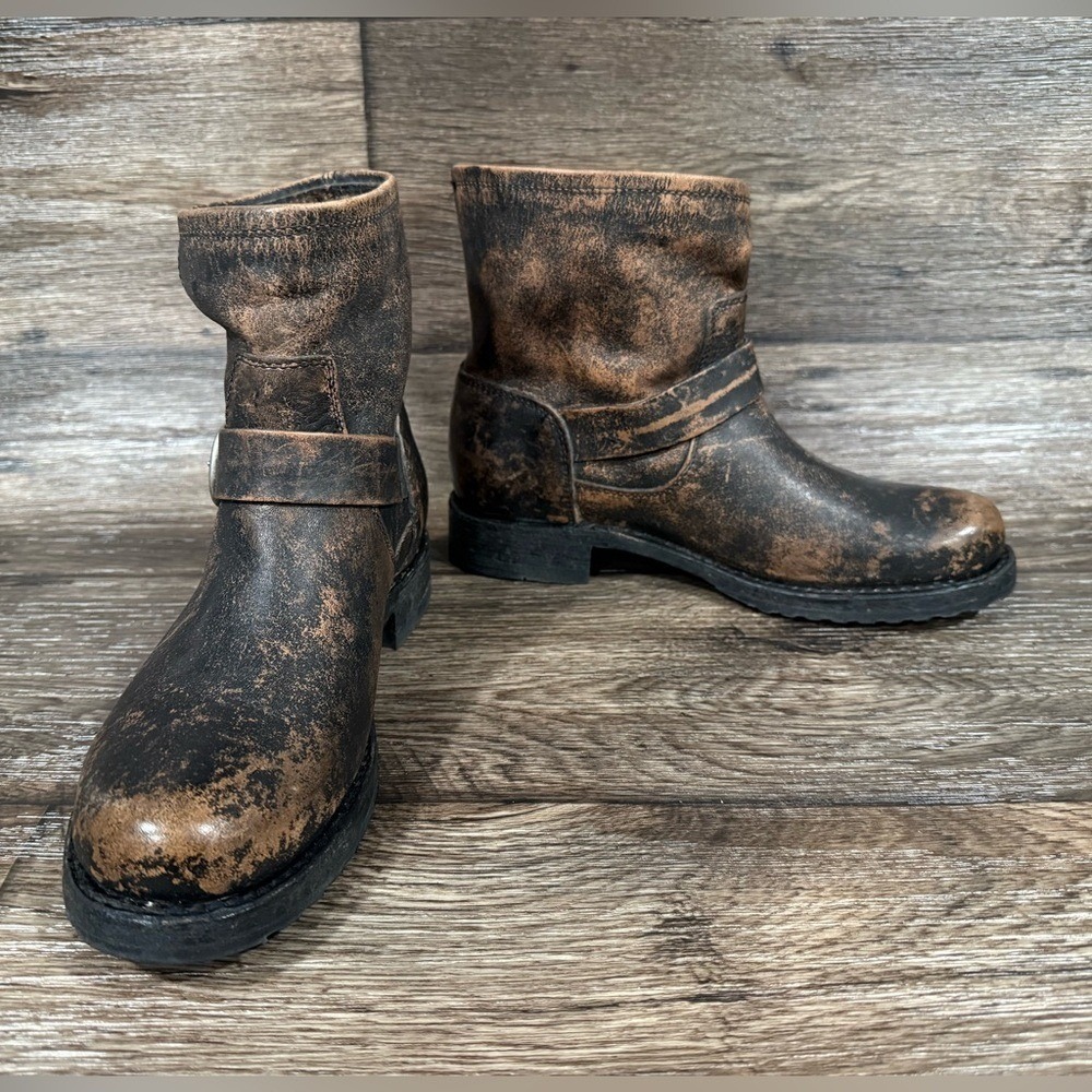 NEW w/o Box FRYE VERONICA FLEX BOOTIE IN DISTRESSED ANTIQUE BLACK SIZE 6.5 - Picture 9 of 11